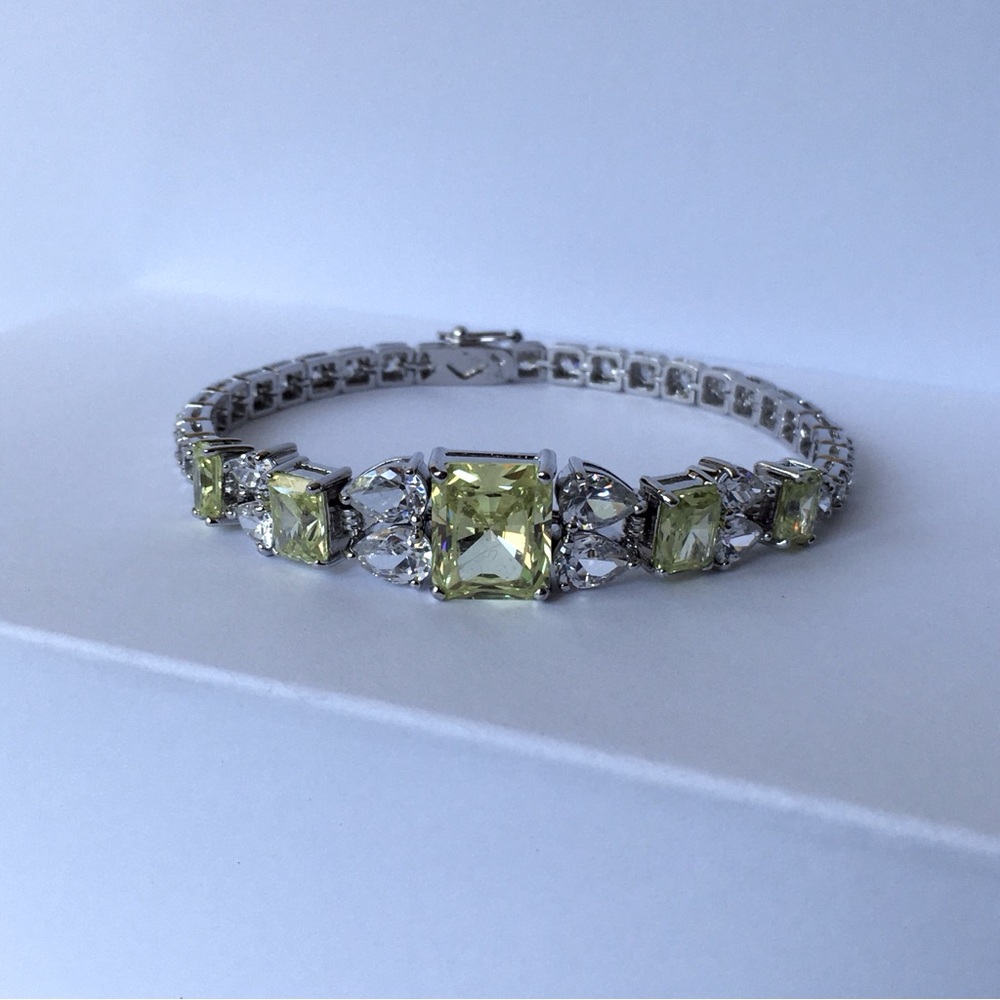 Statement 925 Sterling Silver Chartreuse Swarovski Crystal Bracelet